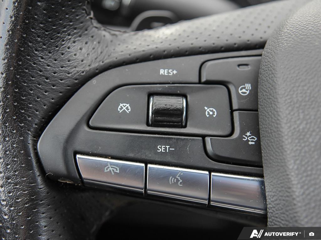 used 2022 Cadillac XT4 car, priced at $36,826
