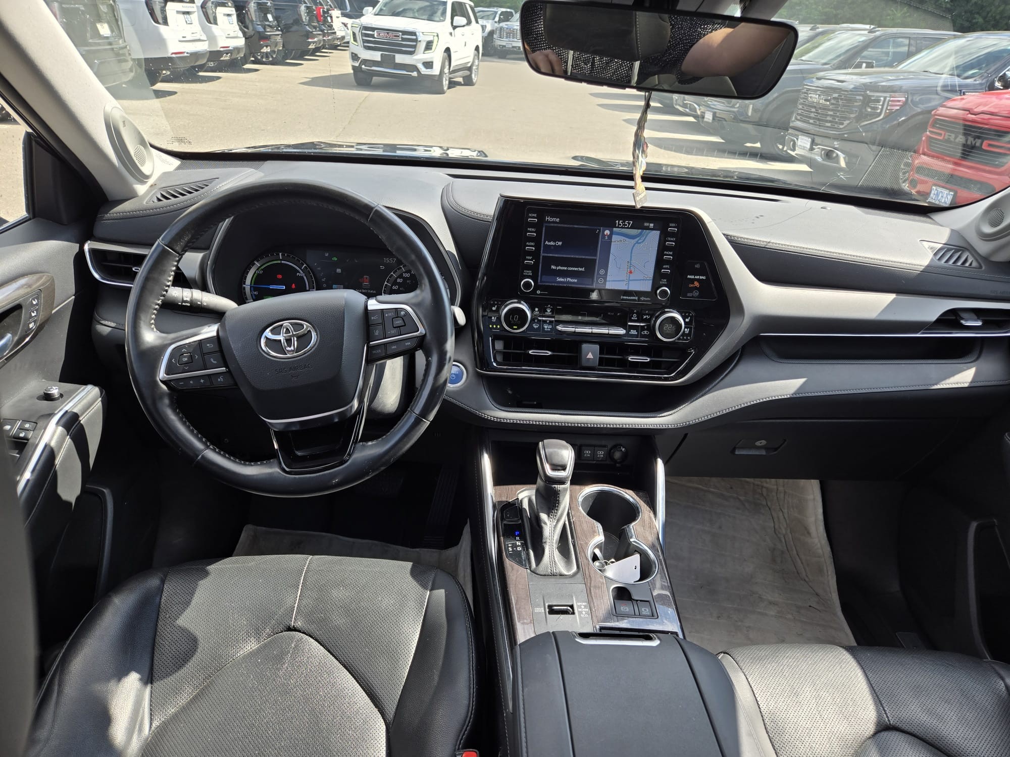 used 2021 Toyota Highlander Hybrid car, priced at $43,593