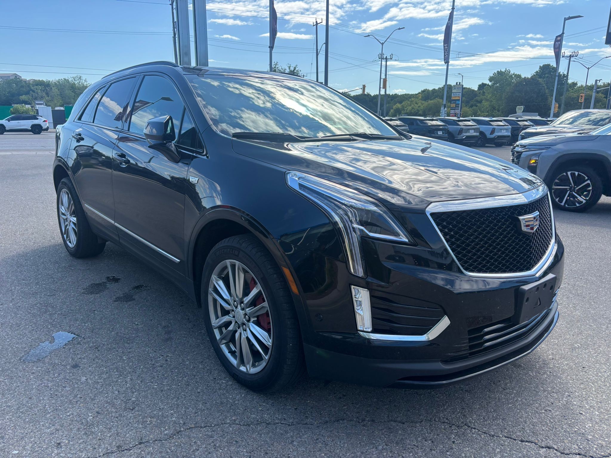 used 2023 Cadillac XT5 car, priced at $48,509