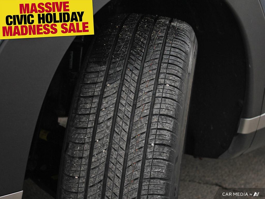 used 2025 Hyundai Santa Fe HEV car, priced at $48,597