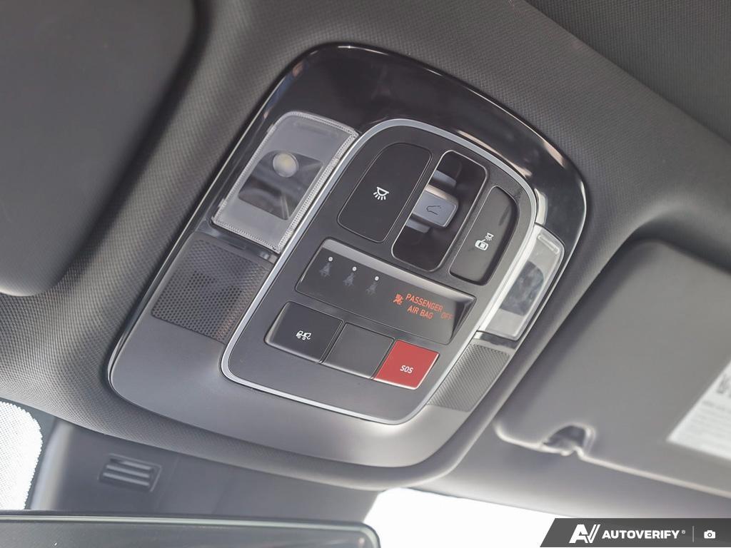 used 2024 Hyundai Tucson Hybrid car, priced at $40,597