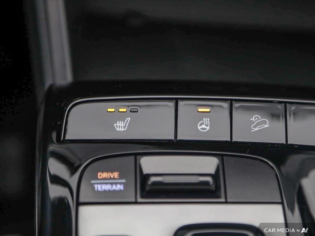 used 2024 Hyundai Tucson Hybrid car, priced at $45,597