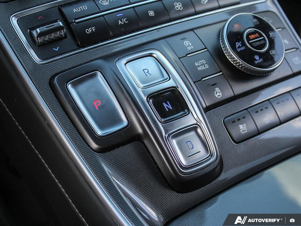 used 2022 Hyundai Santa Fe car, priced at $35,597