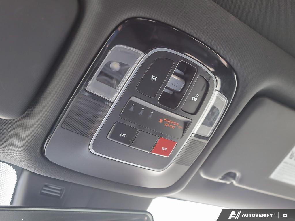 used 2024 Hyundai Tucson Hybrid car, priced at $40,597