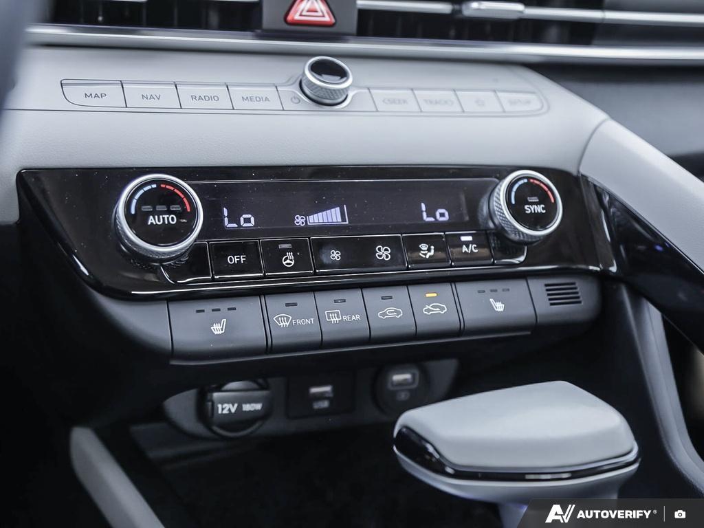 used 2022 Hyundai Elantra car, priced at $25,597