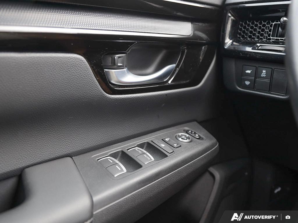 used 2023 Honda CR-V car, priced at $39,597