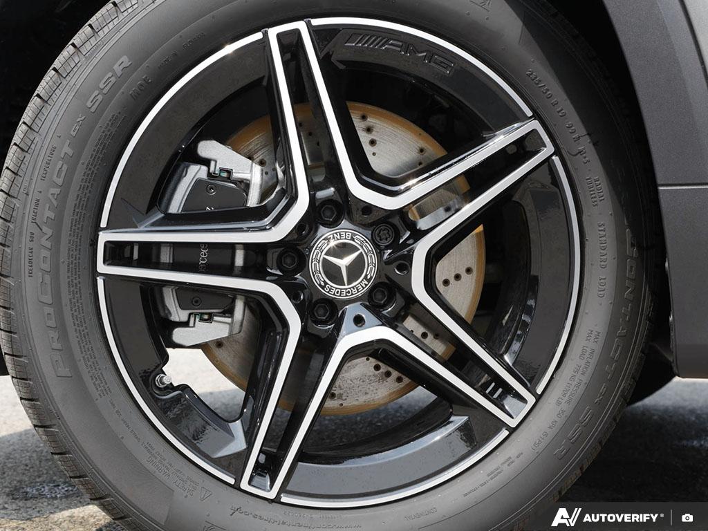 new 2026 Mercedes-Benz GLB 250 car, priced at $72,042