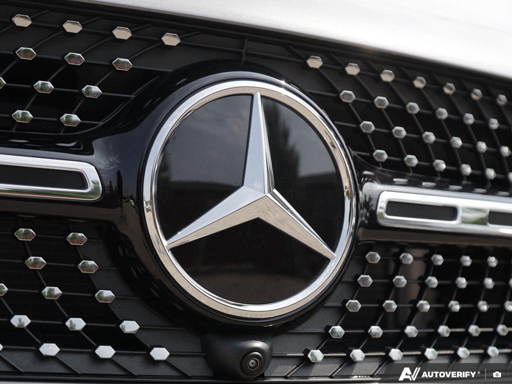 new 2026 Mercedes-Benz GLB 250 car, priced at $72,042
