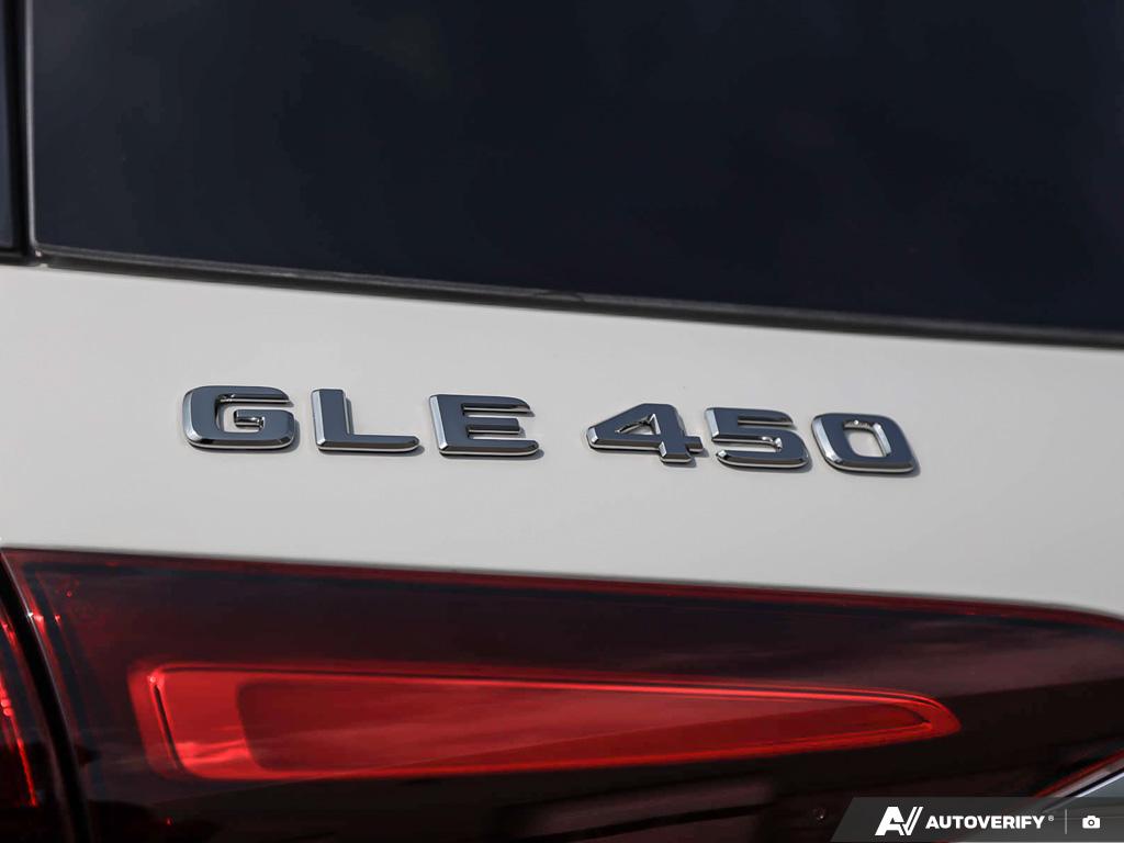 new 2025 Mercedes-Benz GLE 450 car, priced at $113,074