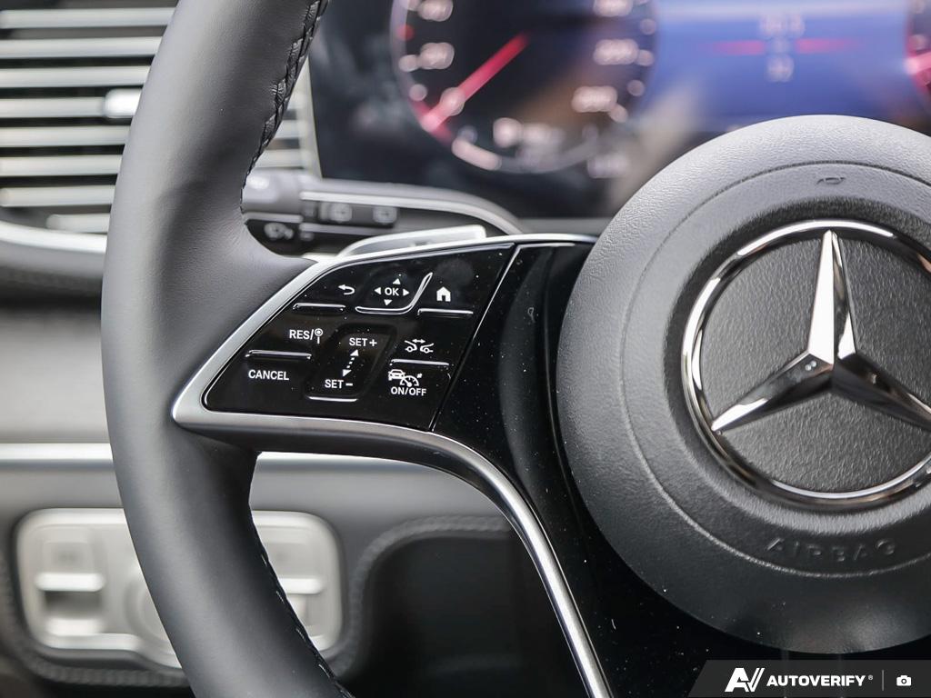 new 2025 Mercedes-Benz GLE 450 car, priced at $113,074