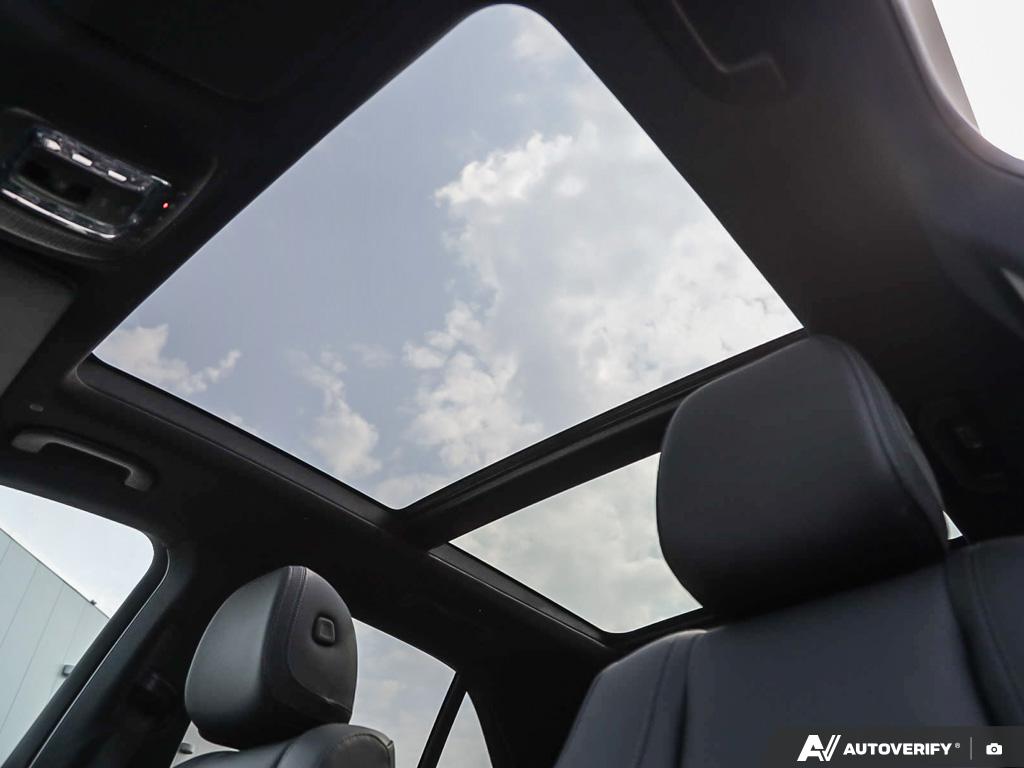 new 2025 Mercedes-Benz GLE 450 car, priced at $113,074