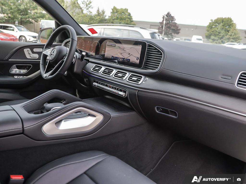 new 2025 Mercedes-Benz GLE 450 car, priced at $113,074