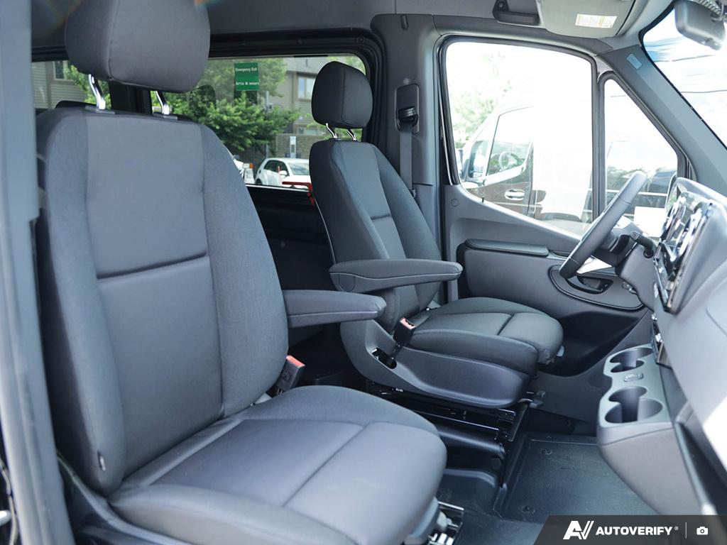 new 2025 Mercedes-Benz Sprinter 2500 car, priced at $115,547