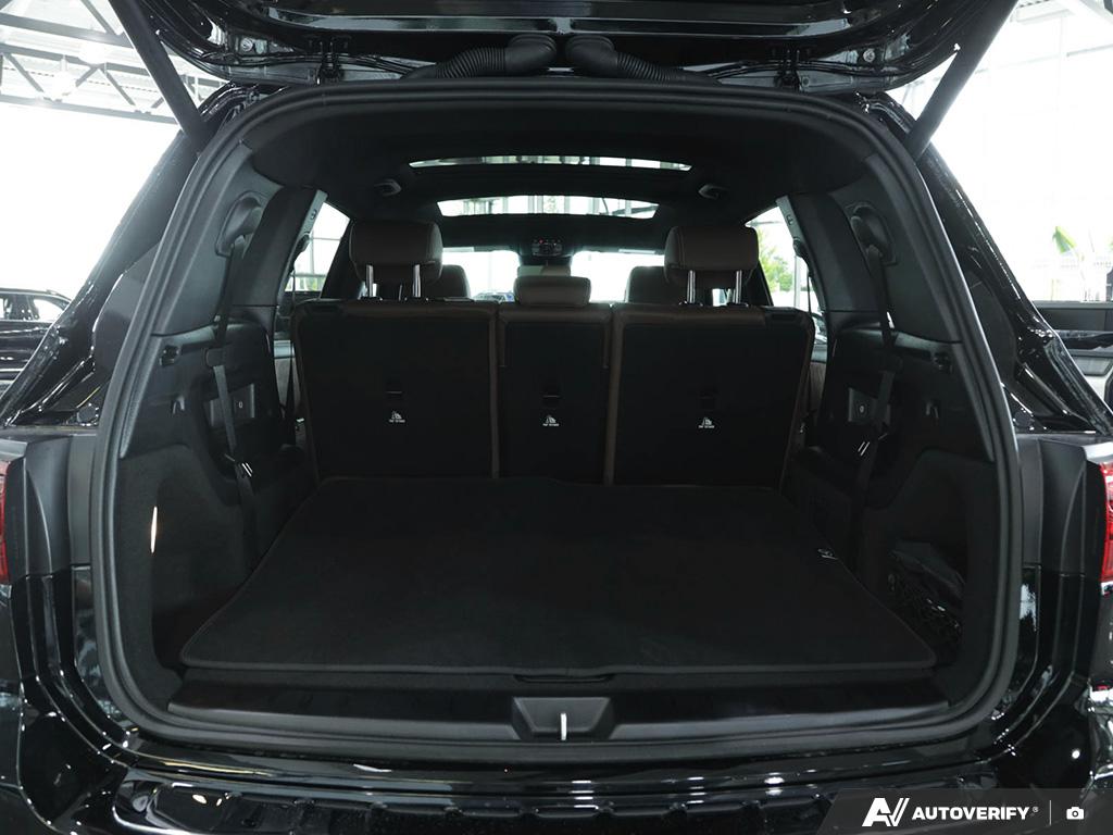 new 2026 Mercedes-Benz GLB 250 car, priced at $71,351