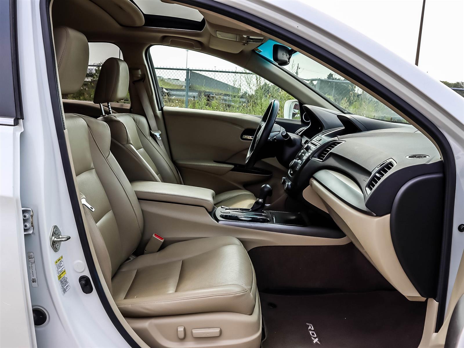 used 2015 Acura RDX car, priced at $15,888