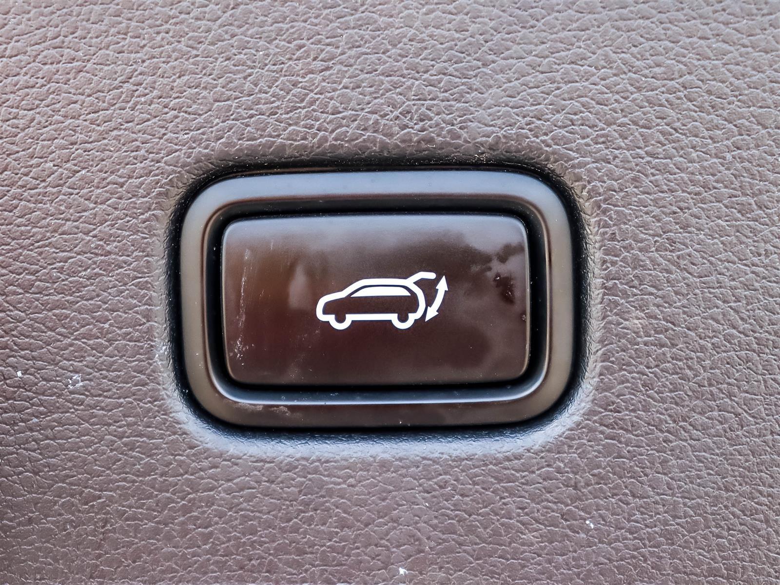 used 2022 Hyundai Palisade car, priced at $41,888