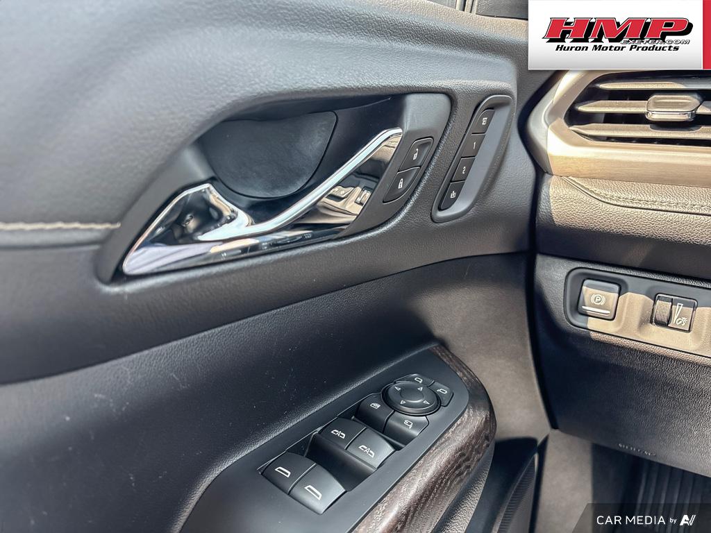 used 2023 GMC Acadia car, priced at $44,284