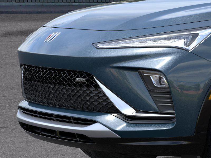 new 2025 Buick Envista car, priced at $35,188