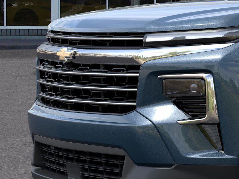 new 2025 Chevrolet Traverse car, priced at $57,023