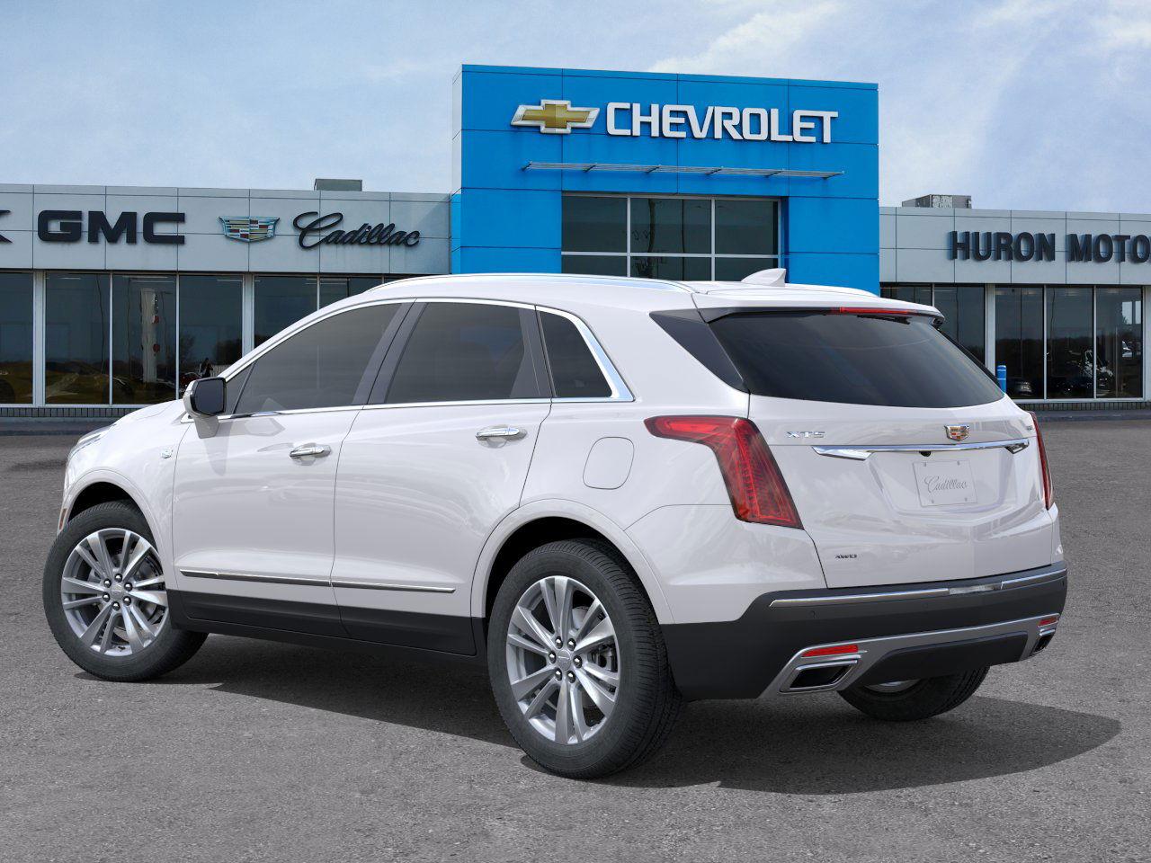 new 2025 Cadillac XT5 car, priced at $65,238