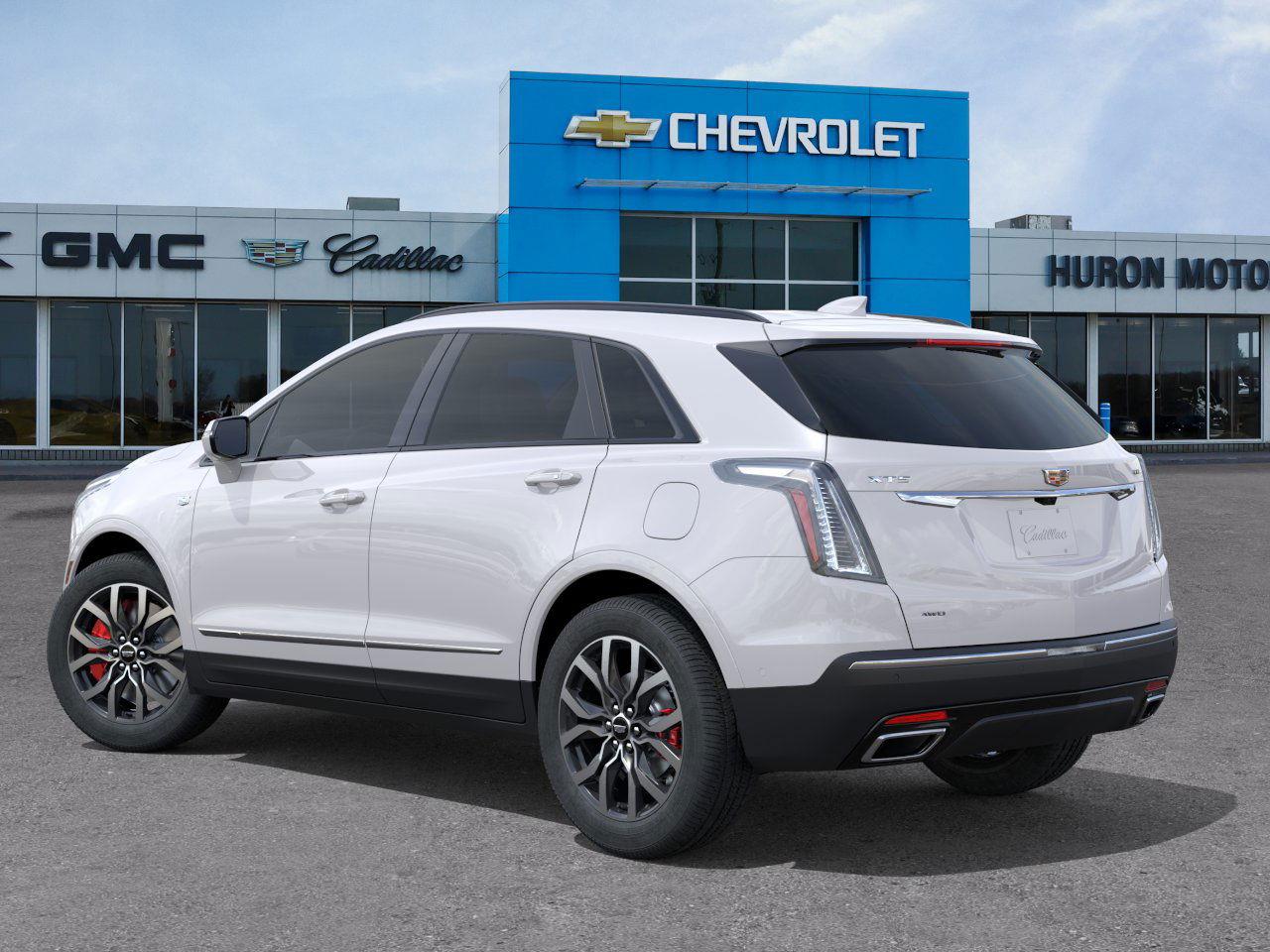 new 2025 Cadillac XT5 car, priced at $75,303