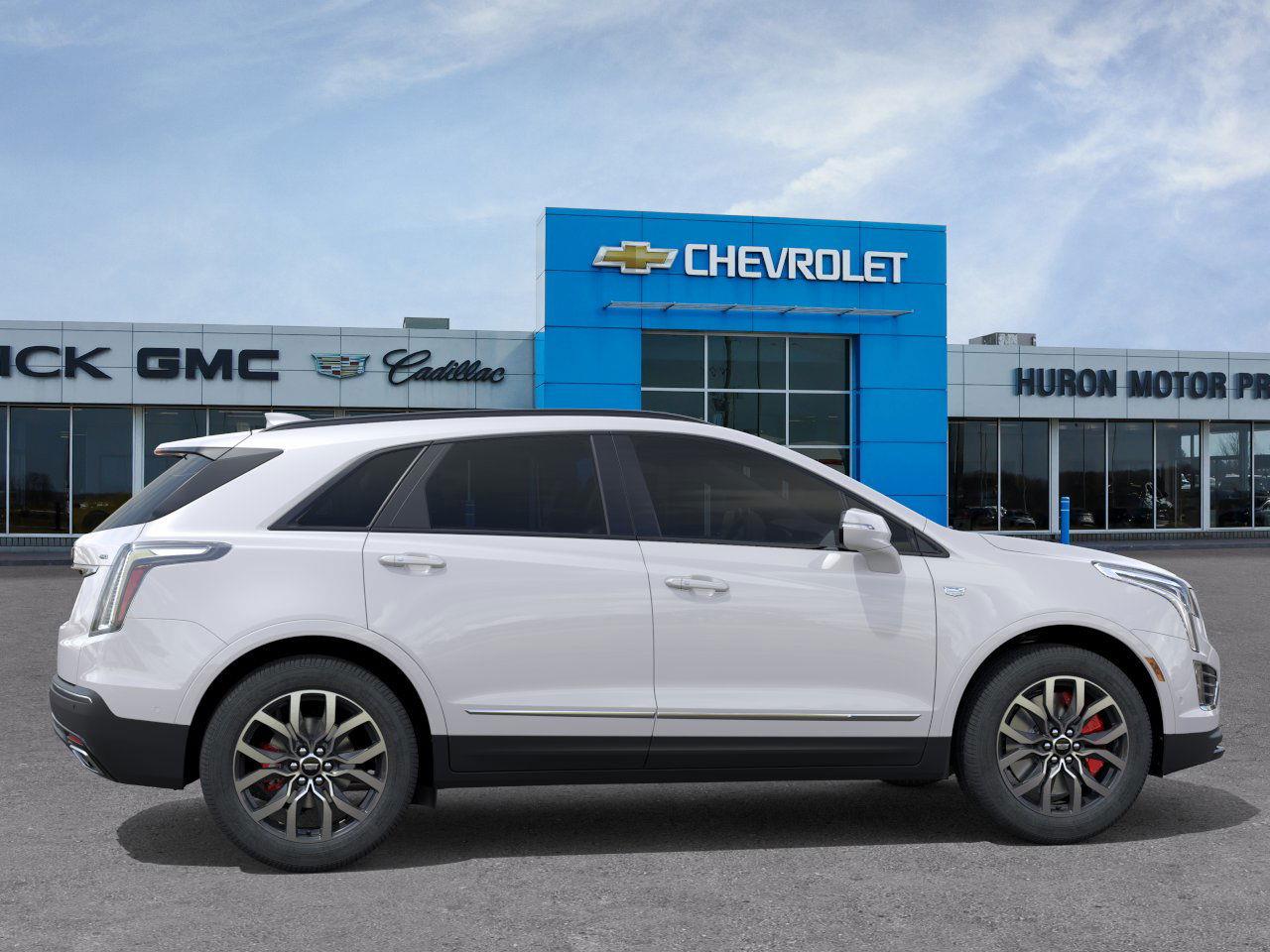 new 2025 Cadillac XT5 car, priced at $75,303