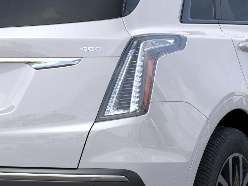 new 2025 Cadillac XT5 car, priced at $75,303
