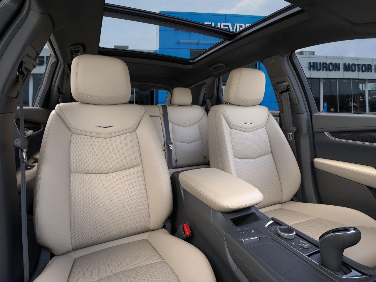 new 2025 Cadillac XT5 car, priced at $75,303
