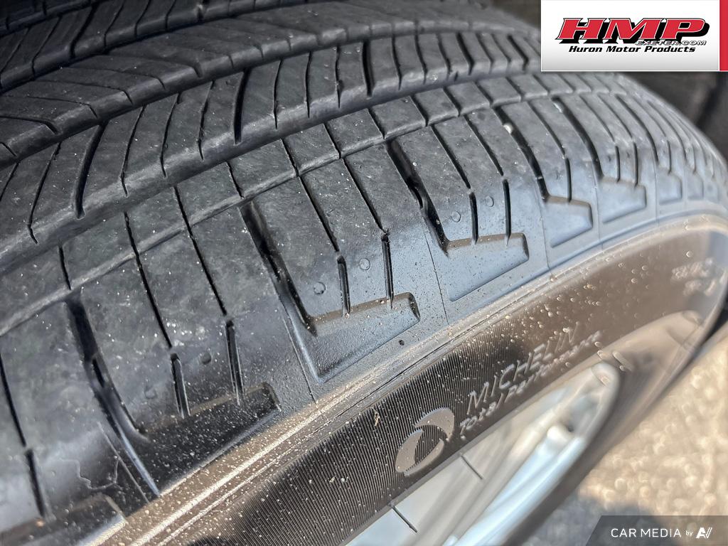 used 2024 GMC Terrain car, priced at $33,284