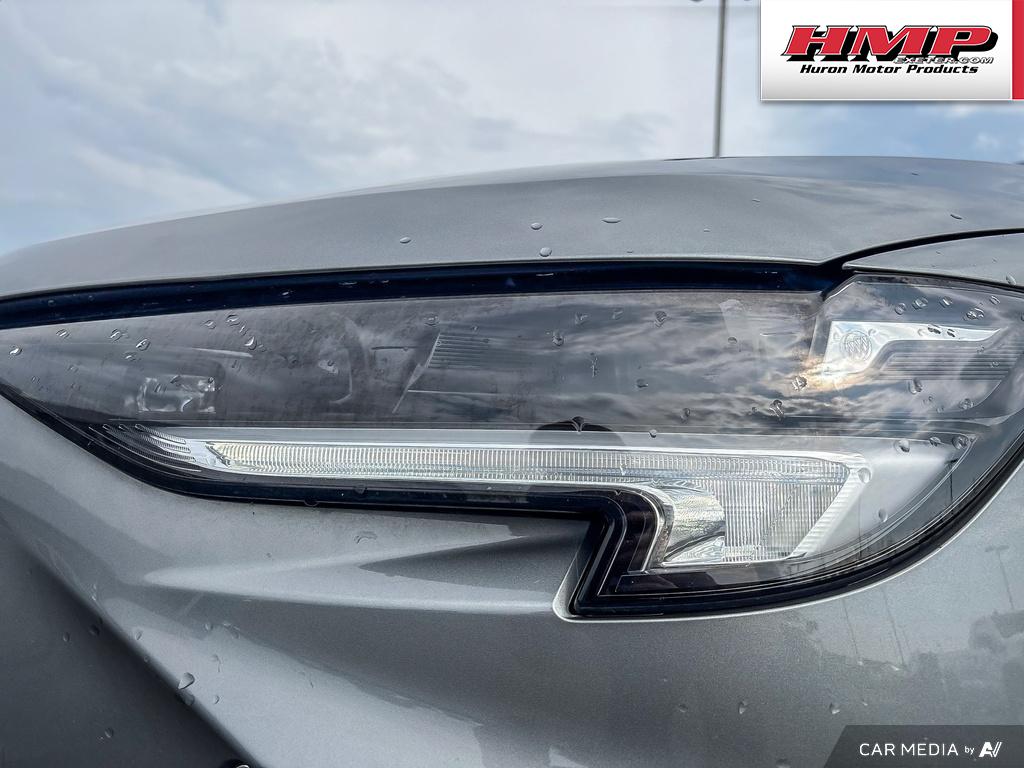 used 2023 Buick Envision car, priced at $38,284