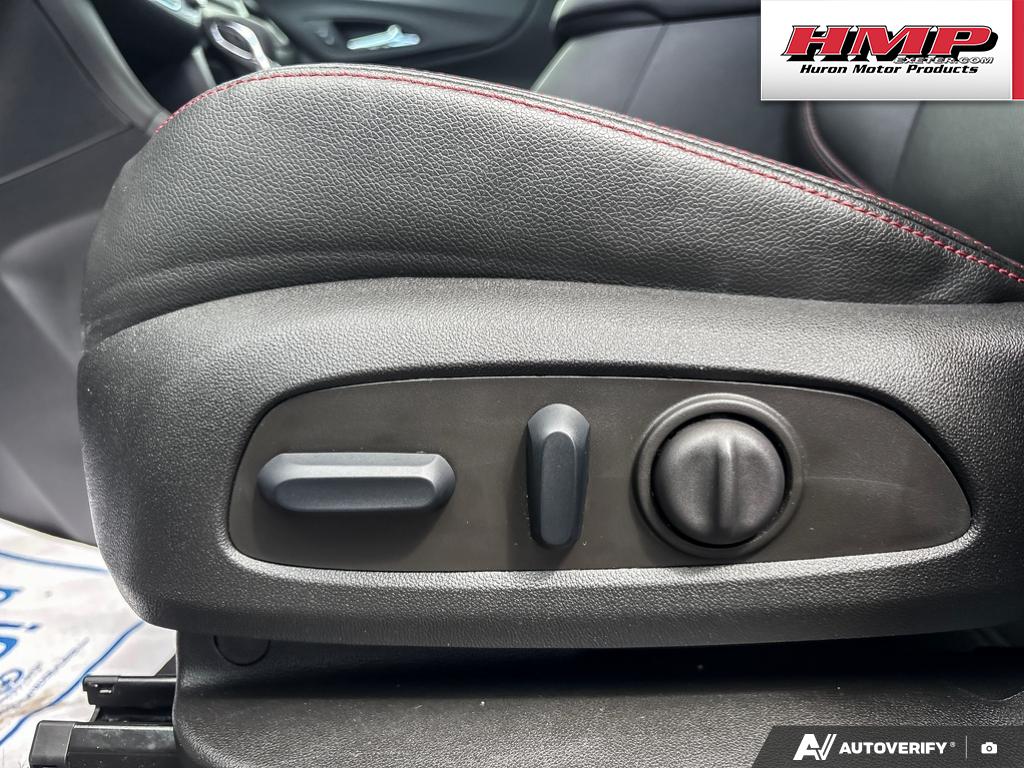 used 2023 Chevrolet Equinox car, priced at $34,284