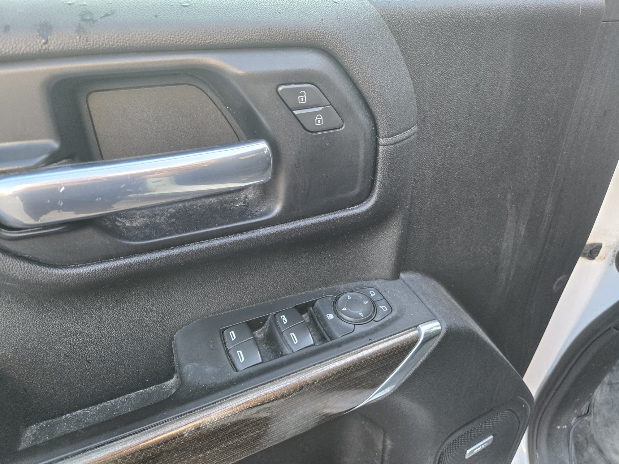 used 2020 Chevrolet Silverado 1500 car, priced at $37,011