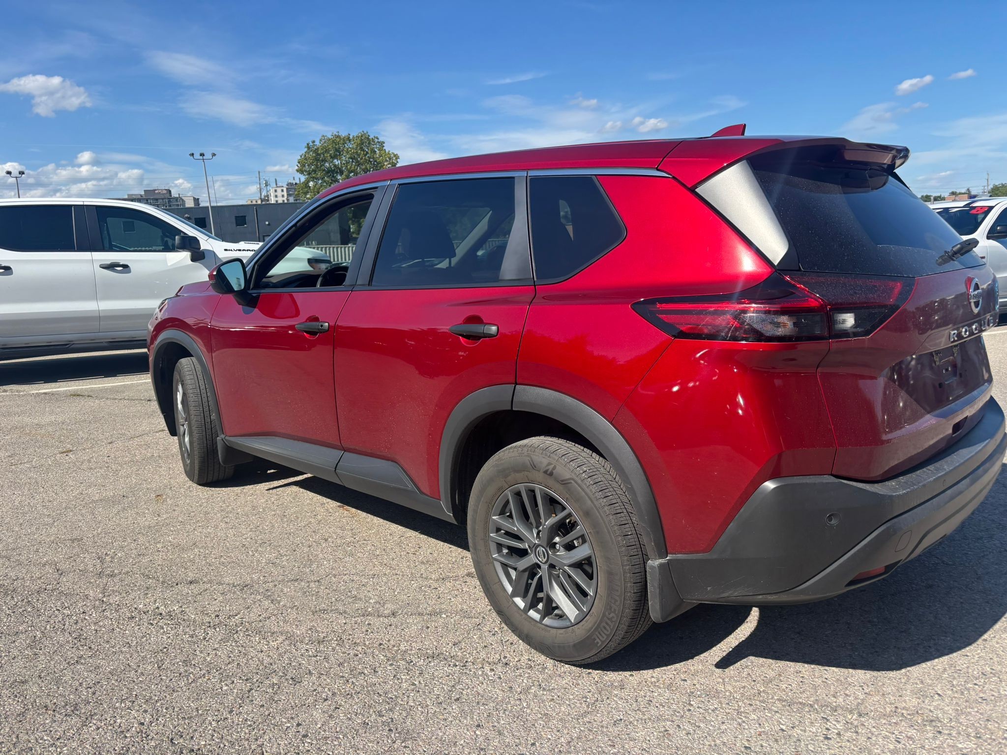 used 2021 Nissan Rogue car, priced at $23,123