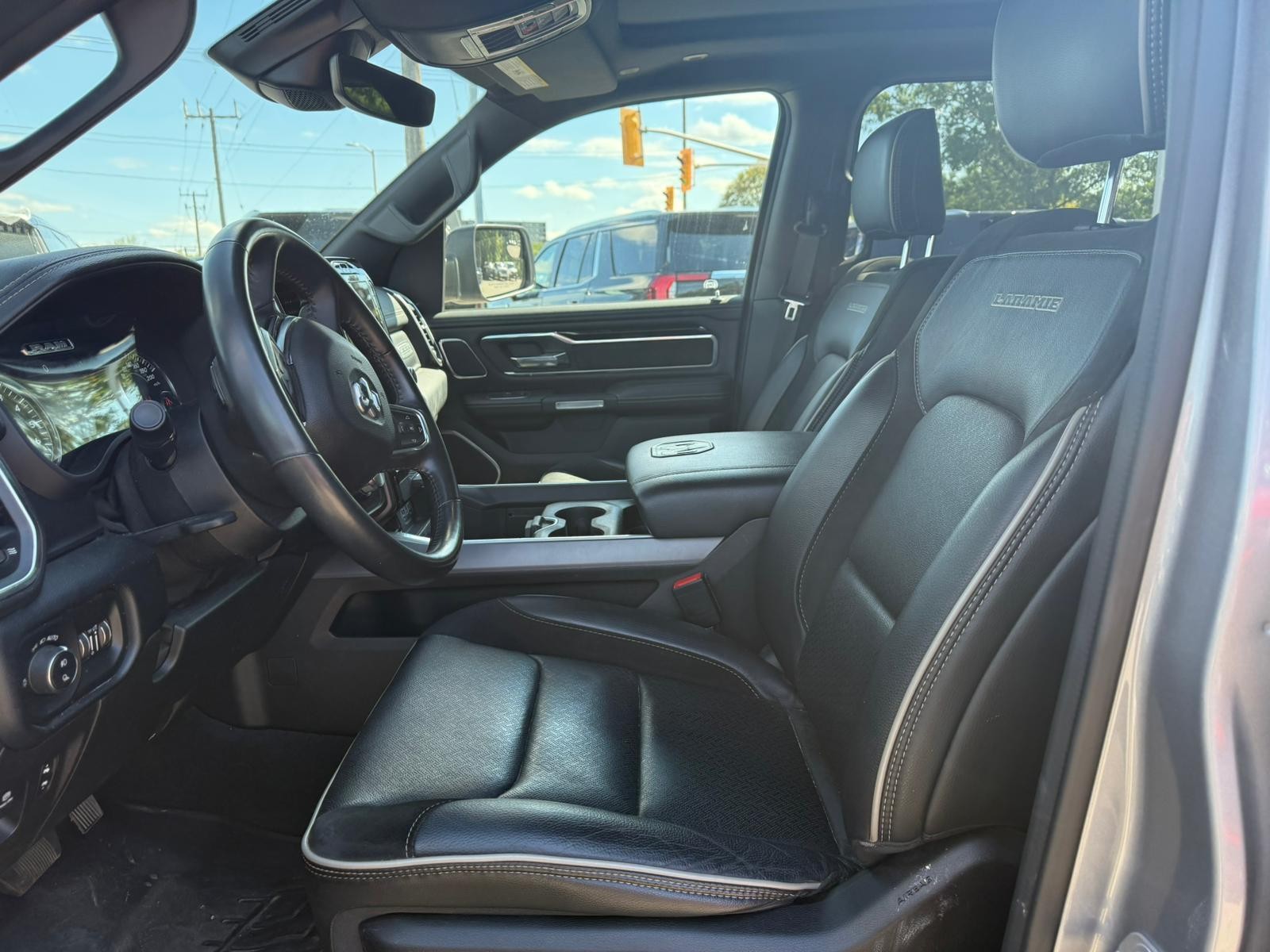 used 2022 Ram 1500 car, priced at $51,914