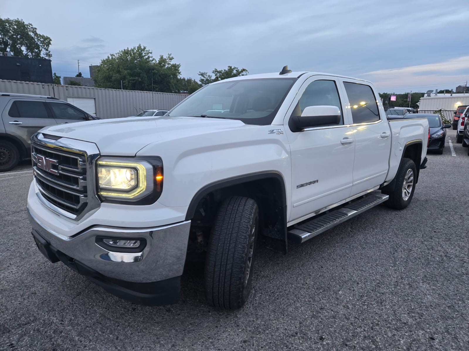 used 2018 GMC Sierra 1500 car, priced at $27,763