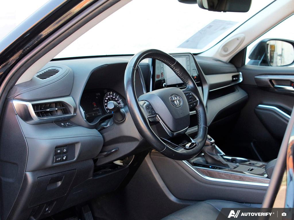 used 2021 Toyota Highlander Hybrid car, priced at $43,593