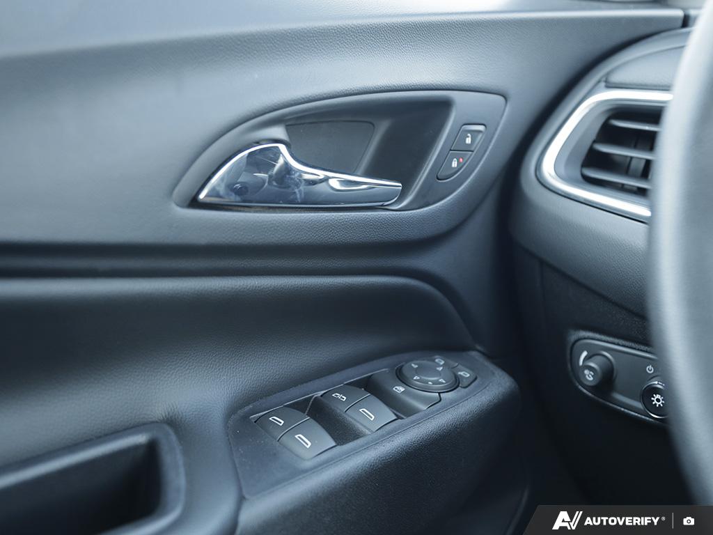 used 2018 Chevrolet Equinox car, priced at $19,262