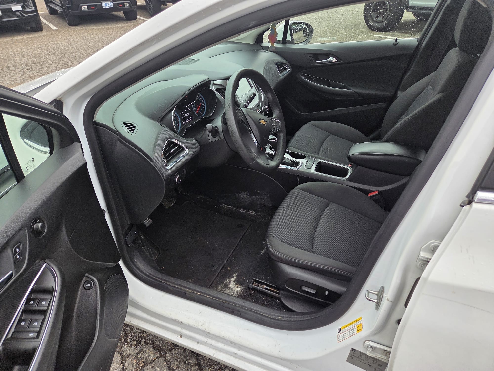 used 2016 Chevrolet Cruze car, priced at $4,999