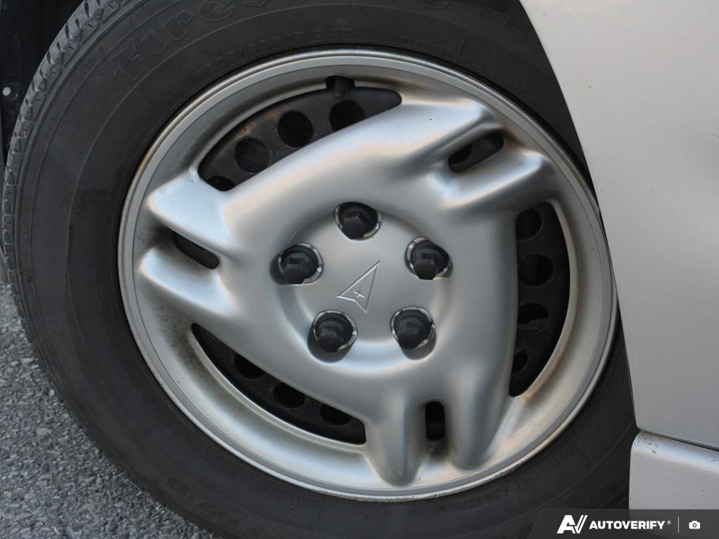 used 2005 Pontiac Grand Am car, priced at $2,495