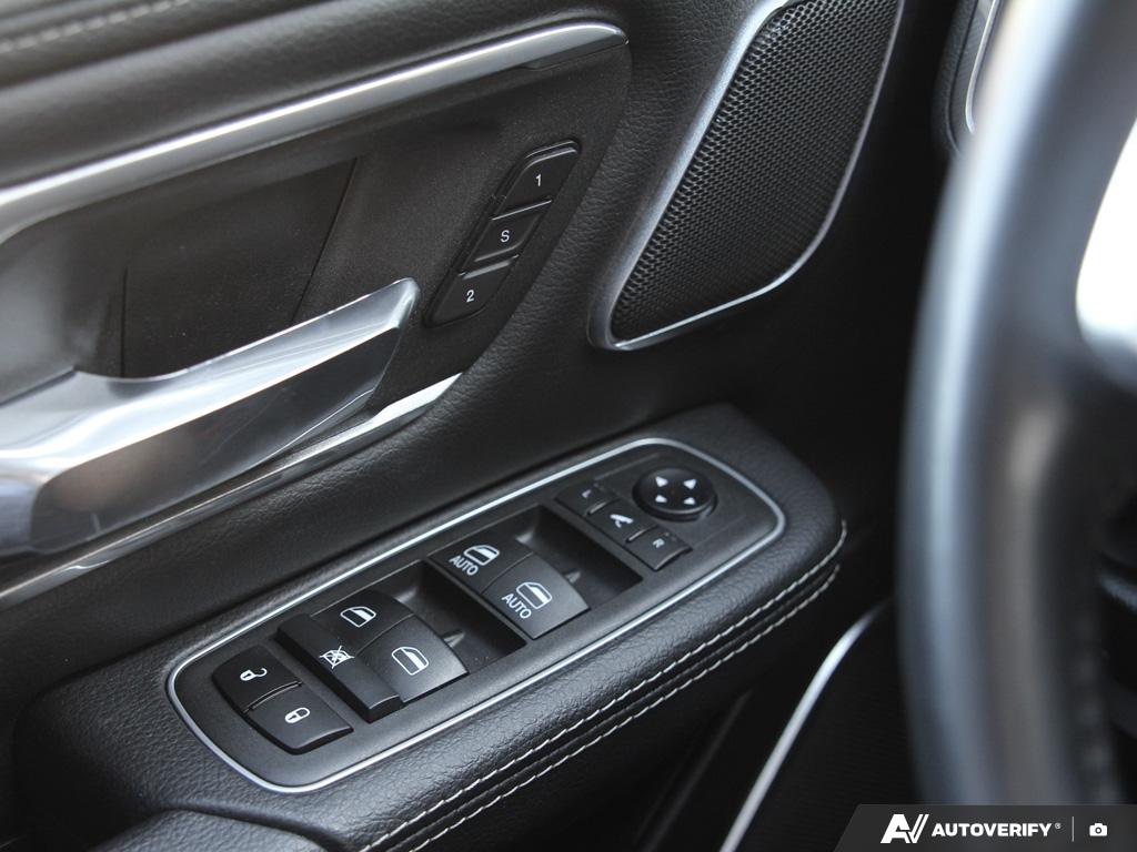 used 2022 Ram 1500 car, priced at $51,914