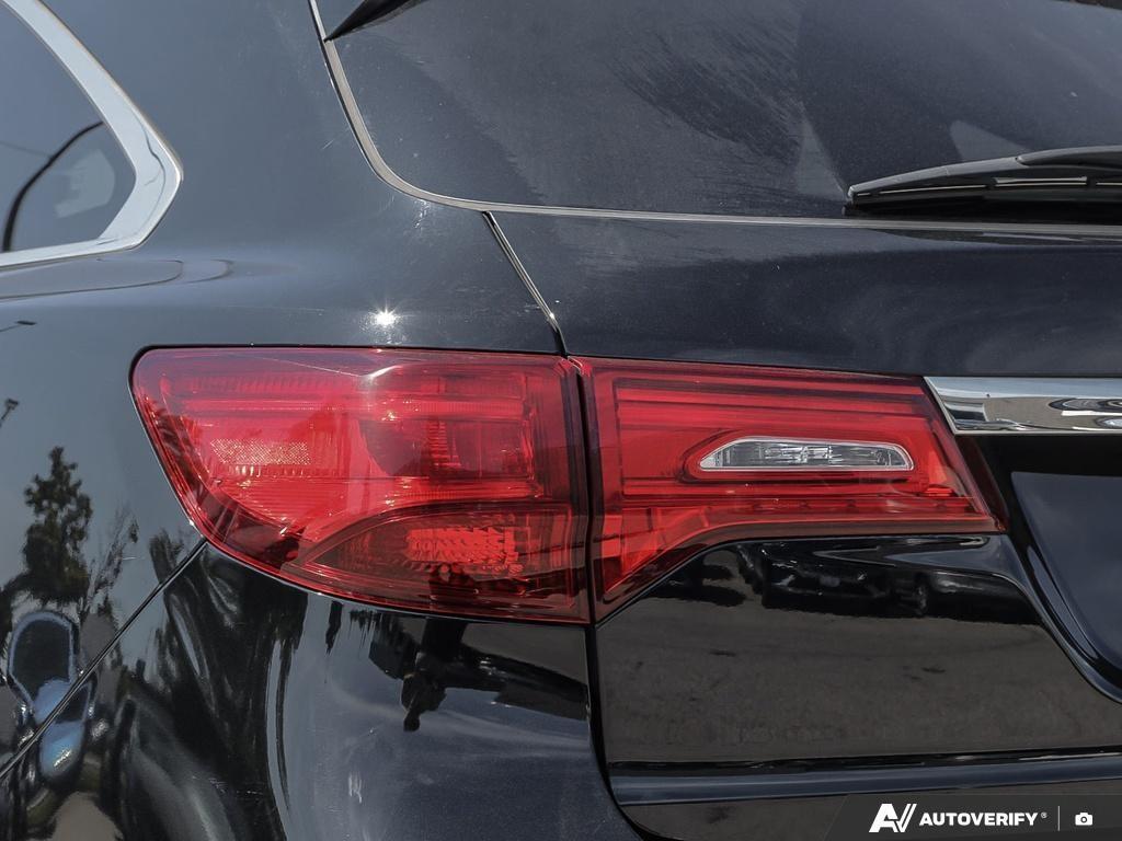 used 2018 Acura MDX car, priced at $27,597