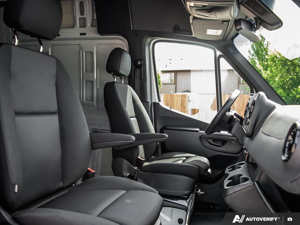 new 2025 Mercedes-Benz Sprinter 2500 car, priced at $74,268