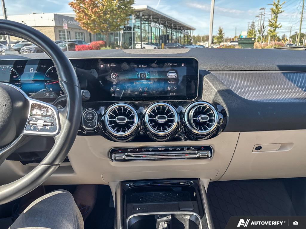 used 2021 Mercedes-Benz GLA 250 car, priced at $33,900