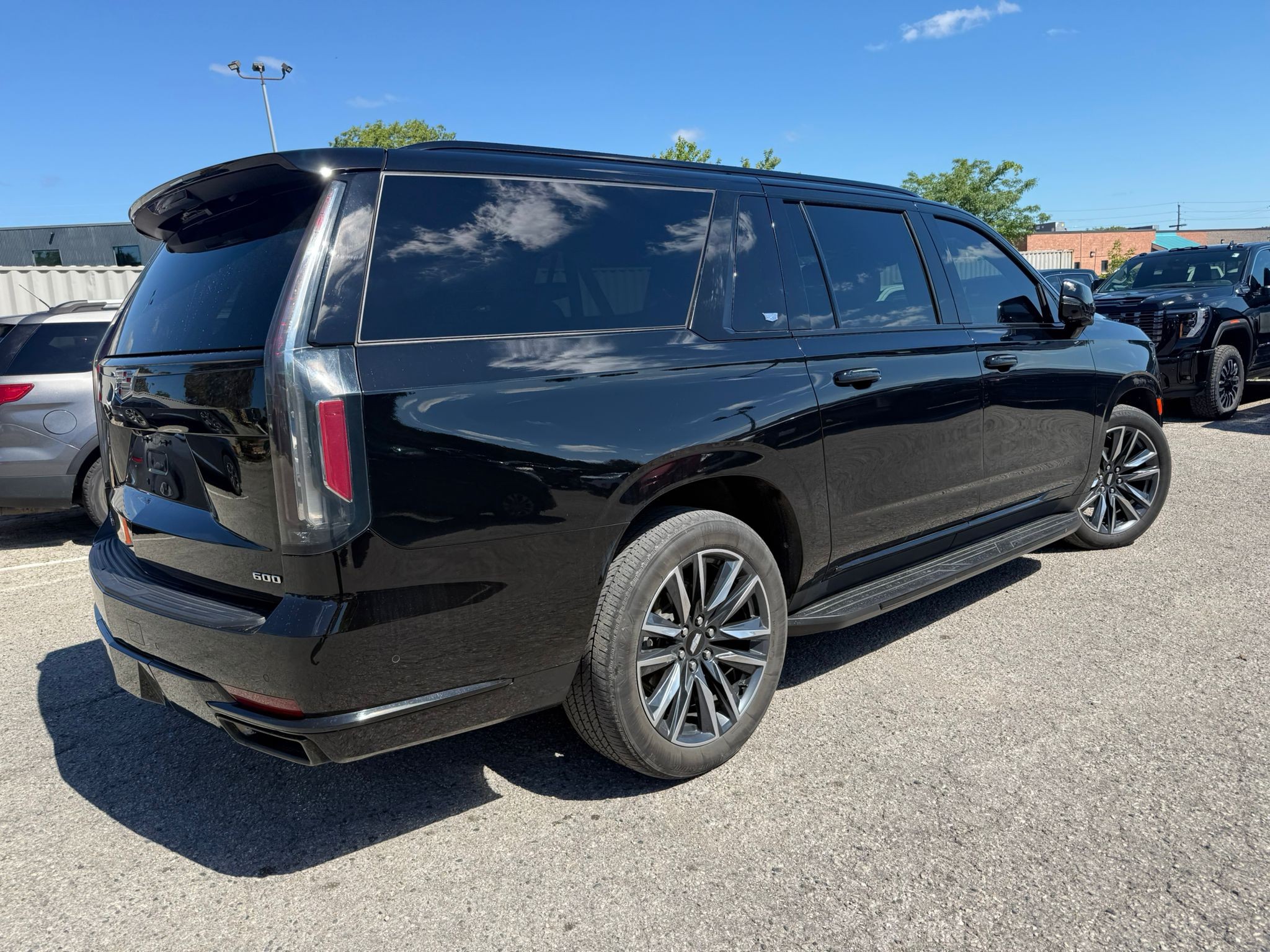 used 2021 Cadillac Escalade ESV car, priced at $85,998