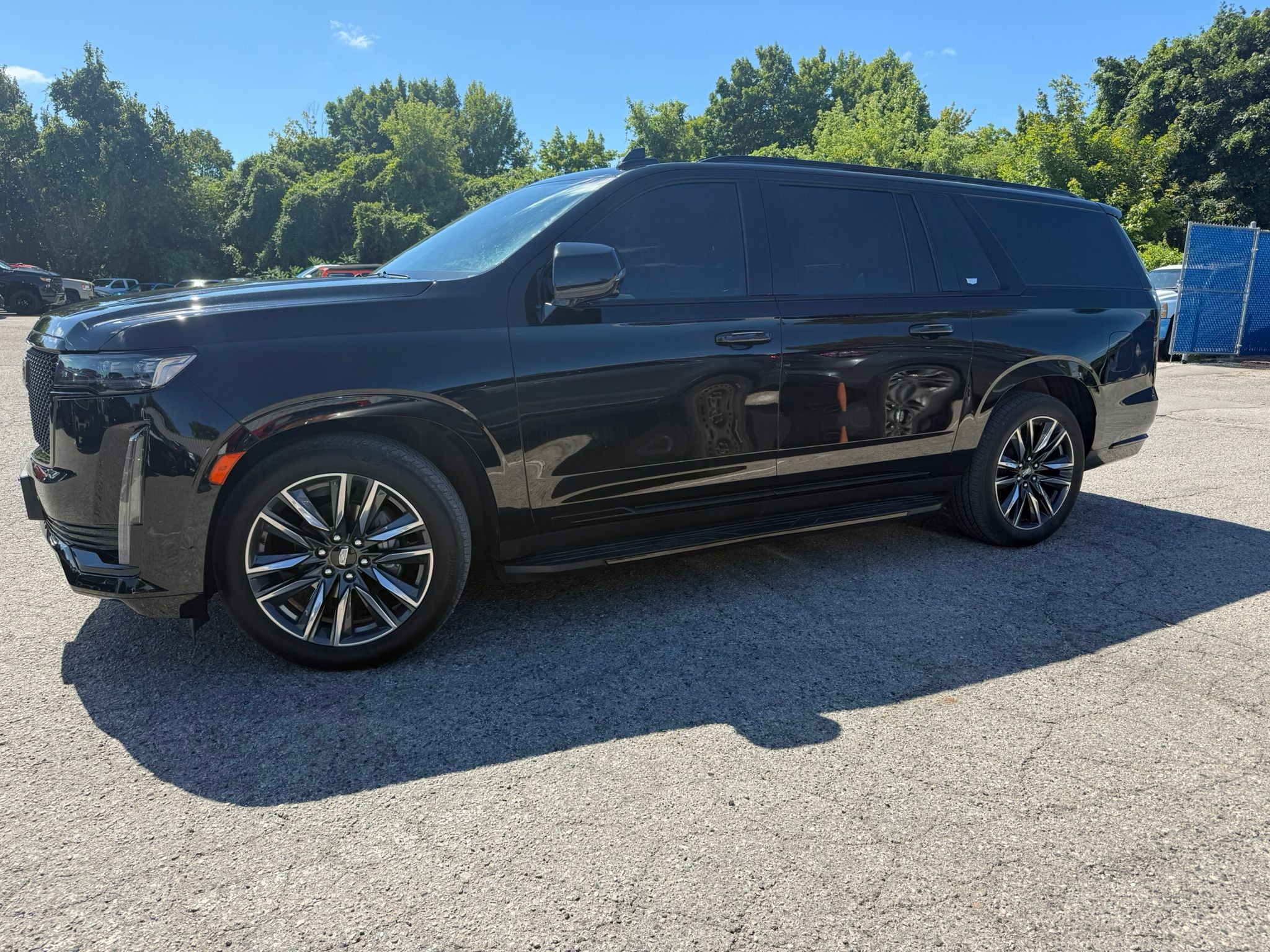 used 2021 Cadillac Escalade ESV car, priced at $85,998