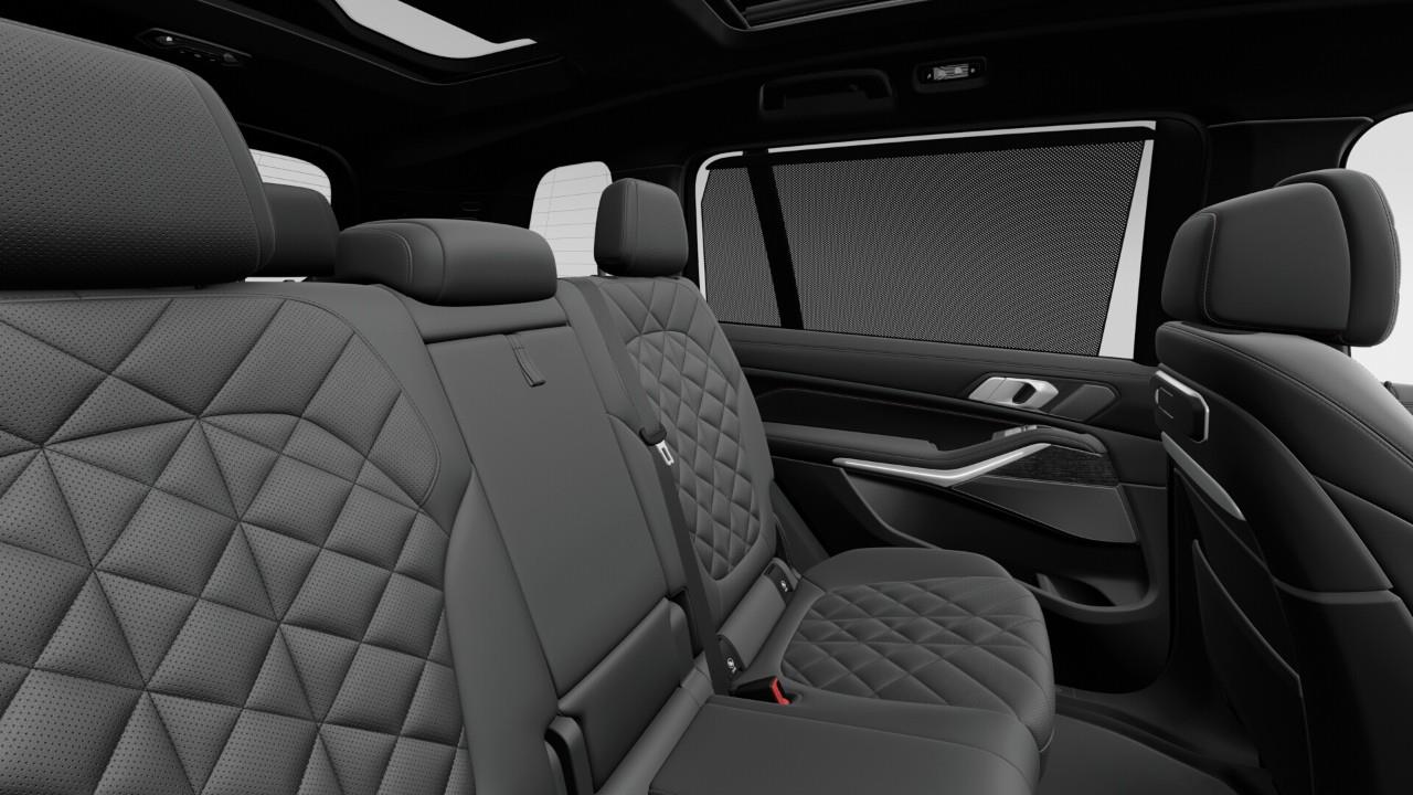 new 2026 BMW X7 car, priced at $136,314
