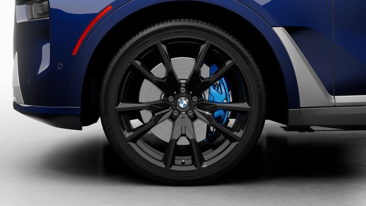 new 2026 BMW X7 car, priced at $136,314