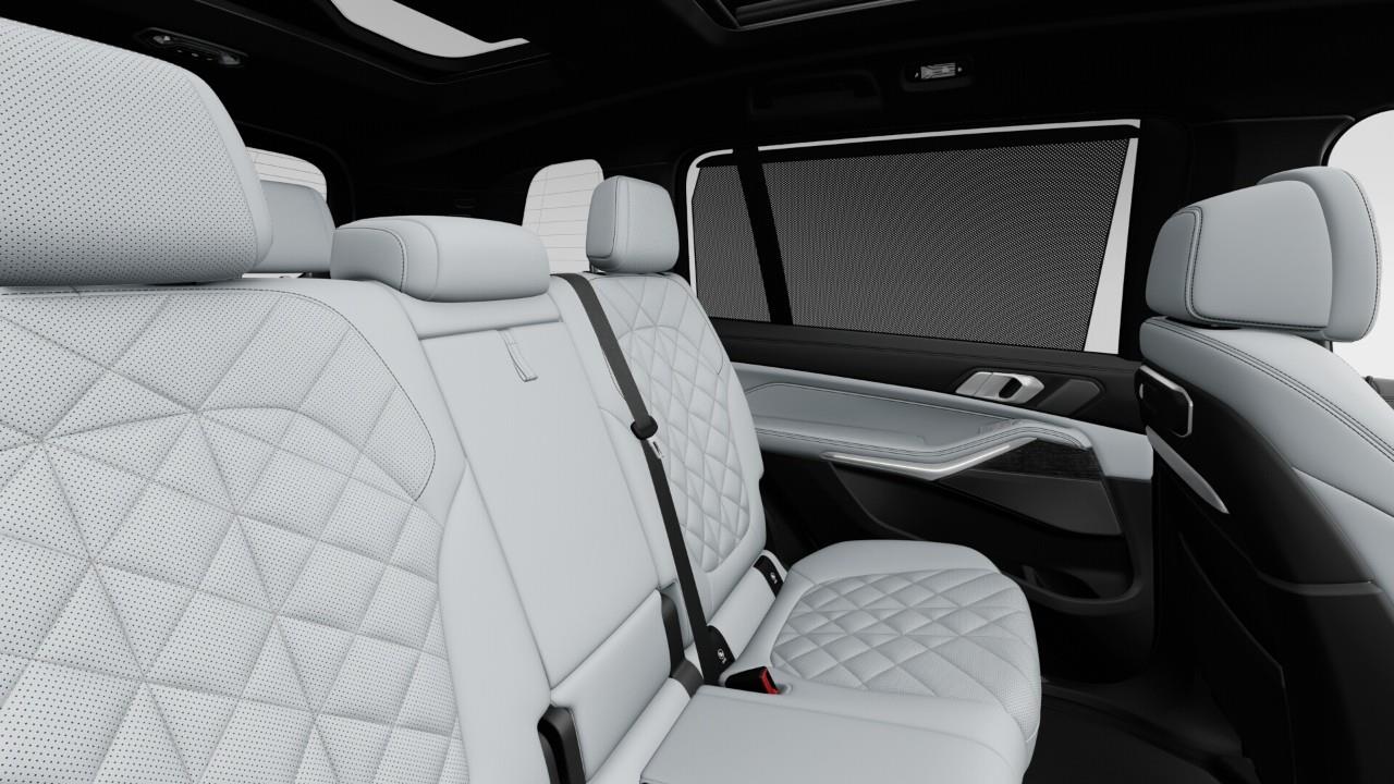 new 2026 BMW X7 car, priced at $136,314