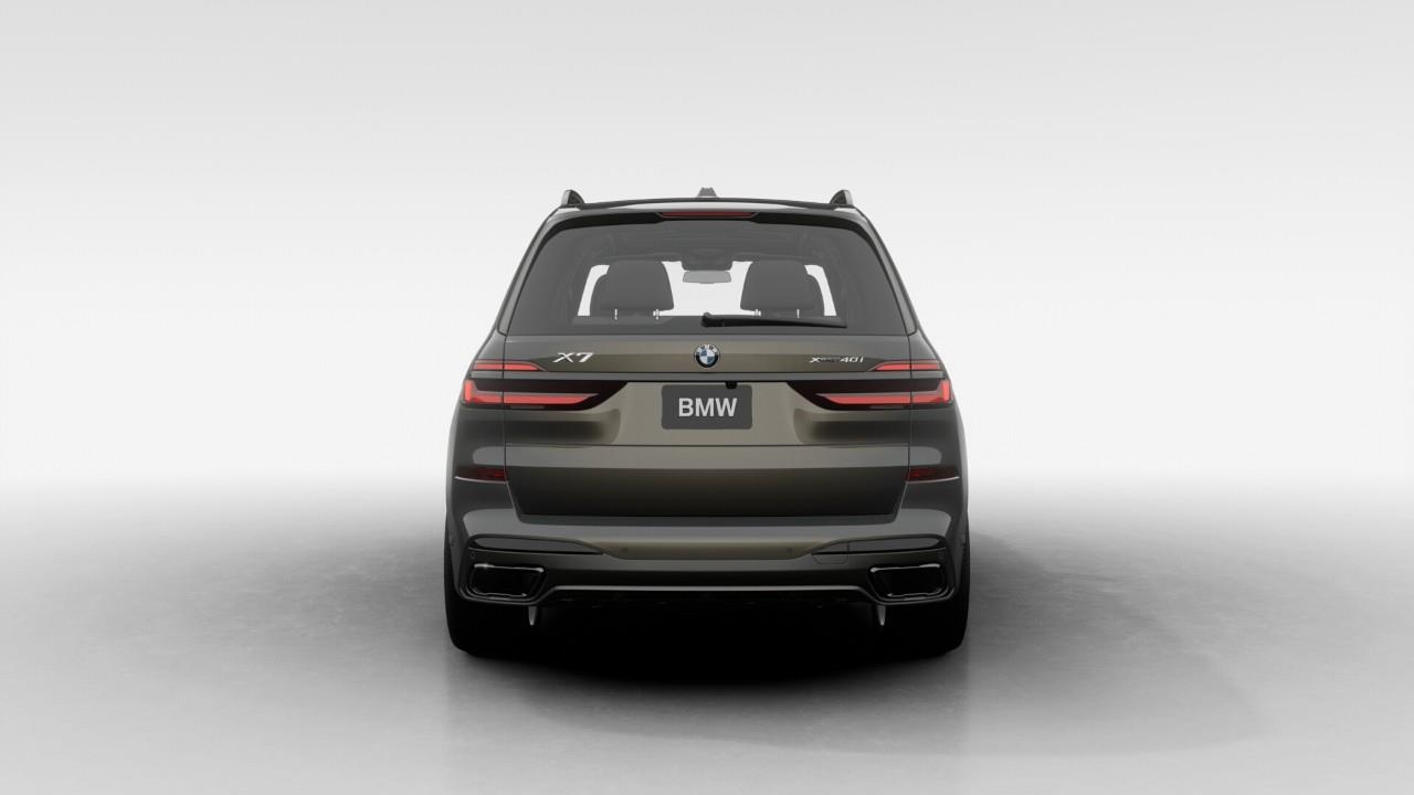 new 2026 BMW X7 car, priced at $128,914