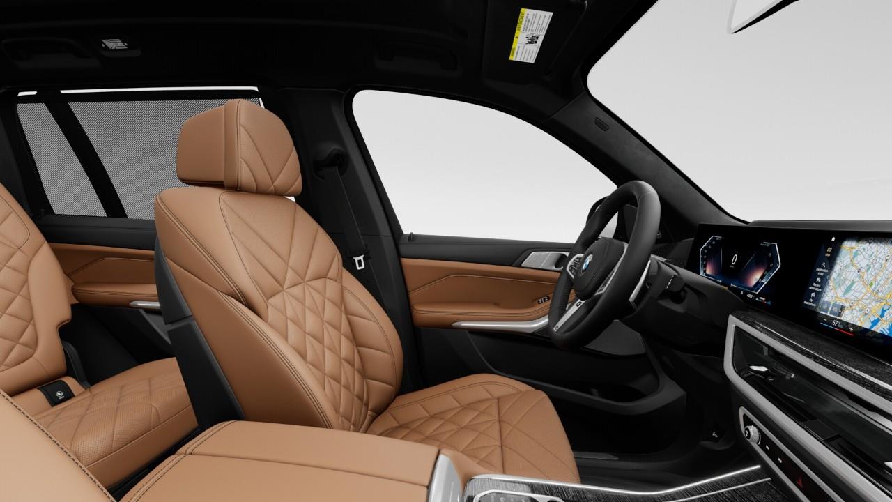 new 2026 BMW X7 car, priced at $138,064